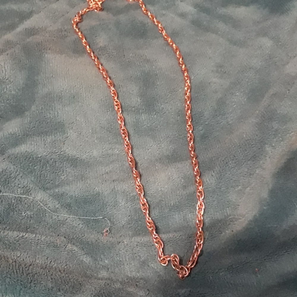 sarah cov gold tone necklace